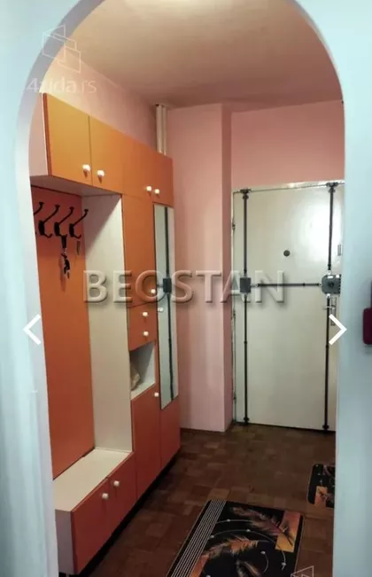 Save Burica | 4zida.rs