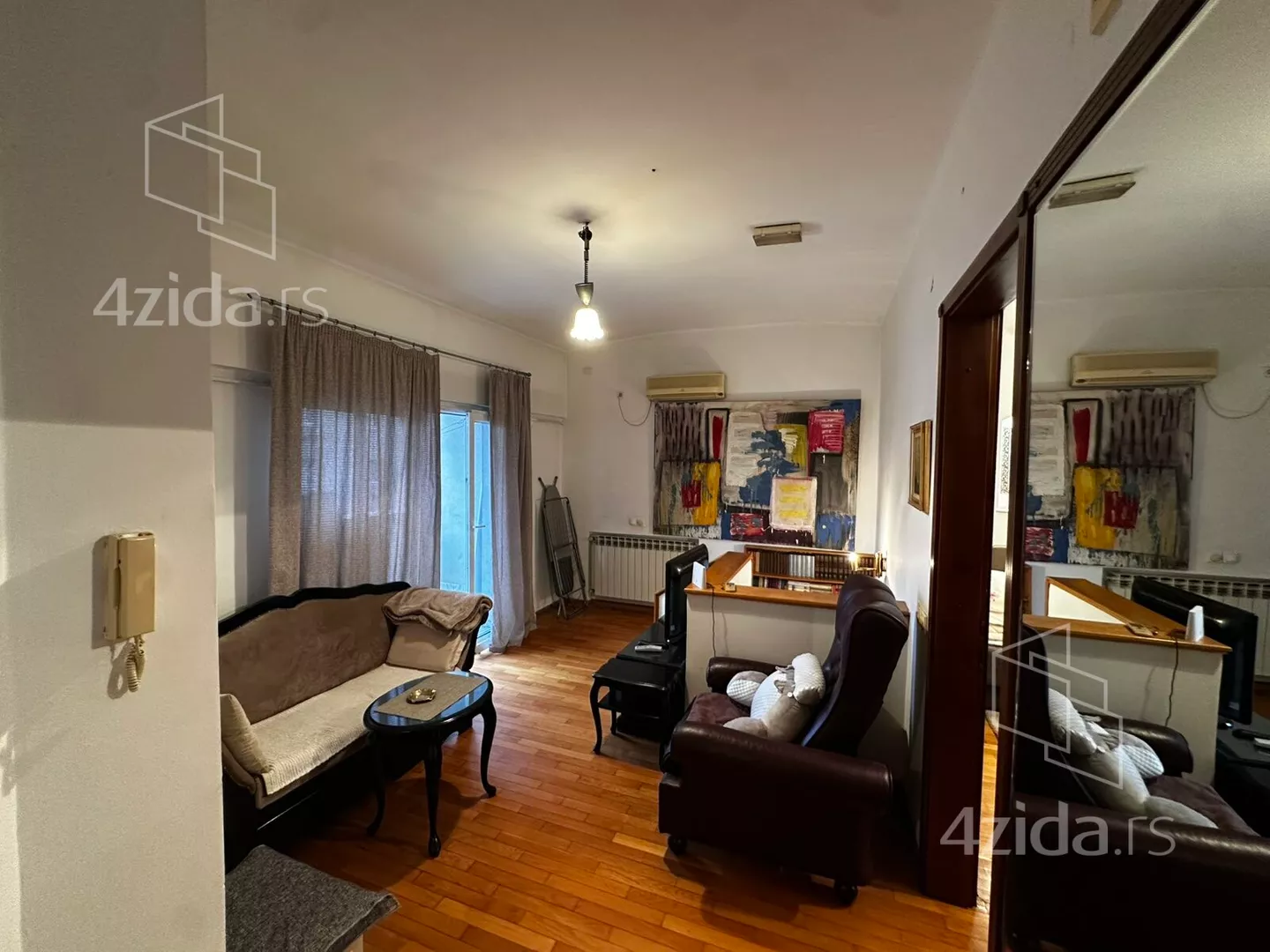 Petosoban stan | 4zida