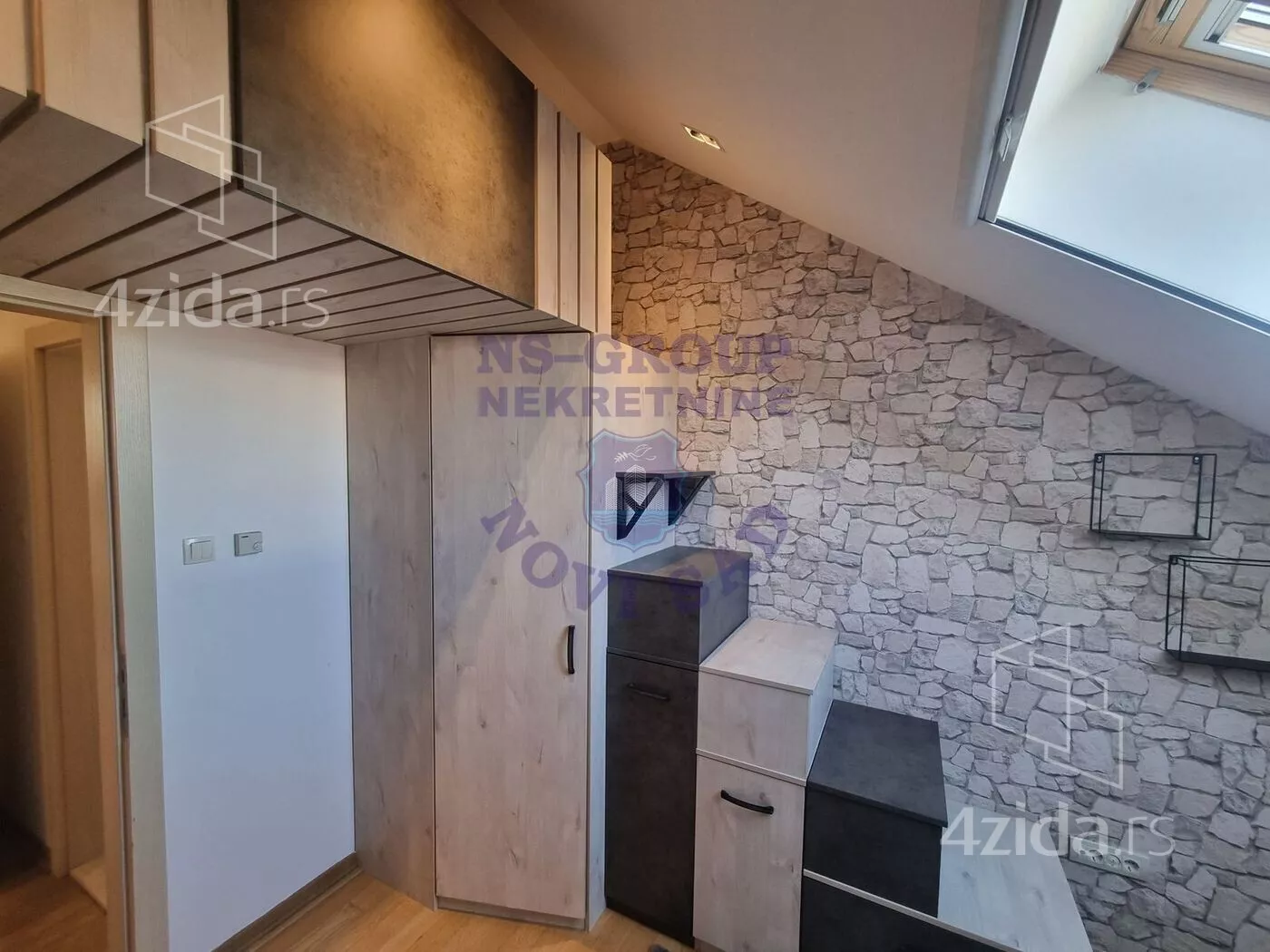 Petosoban stan | 4zida