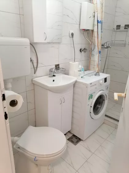 Nade Purić 31 | 4zida.rs