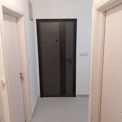 Ljubomira Jovanovića 5 | 4zida.rs