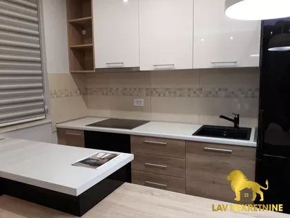 BRAĆE RIBNIKAR | 4zida.rs