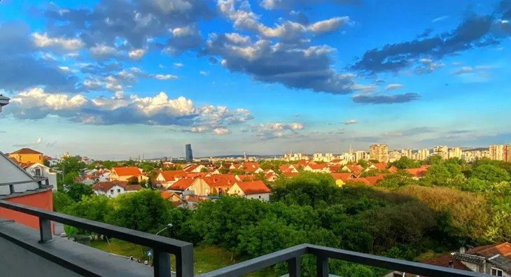 Šestosoban stan | 4zida