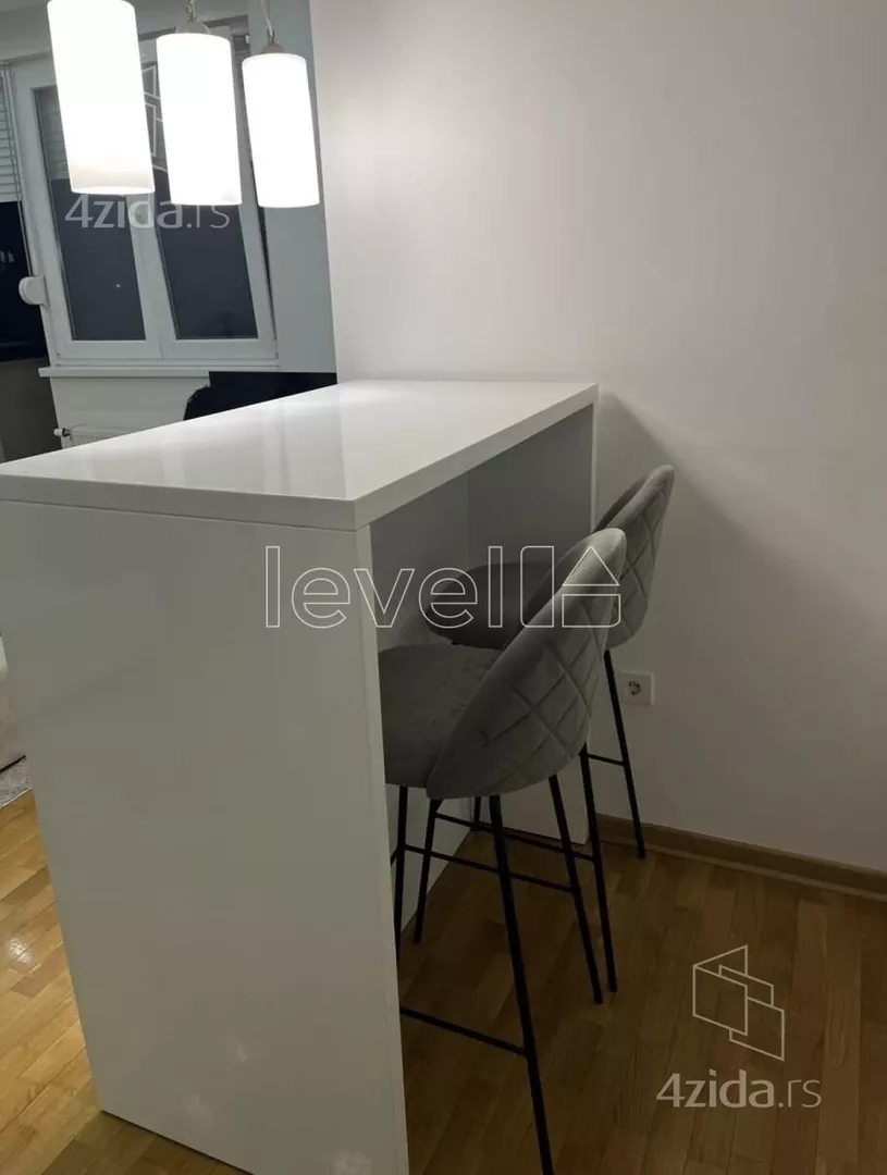 Garsonjera | 4zida