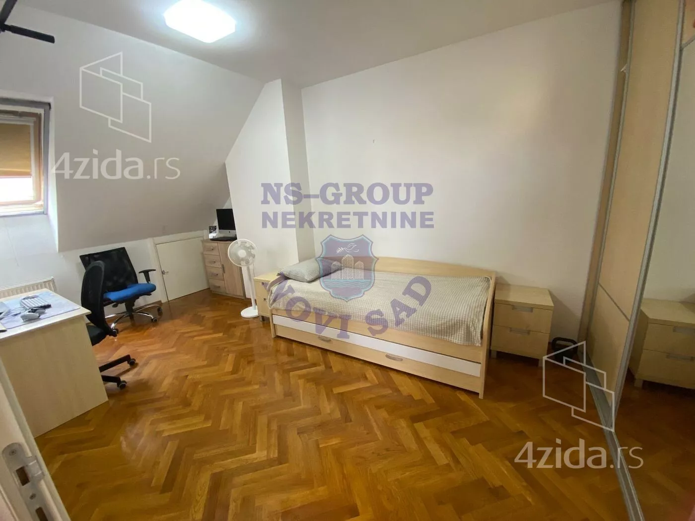 Četvorosoban stan | 4zida