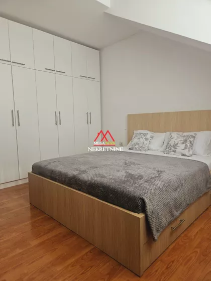 Tome Maksimovića | 4zida.rs