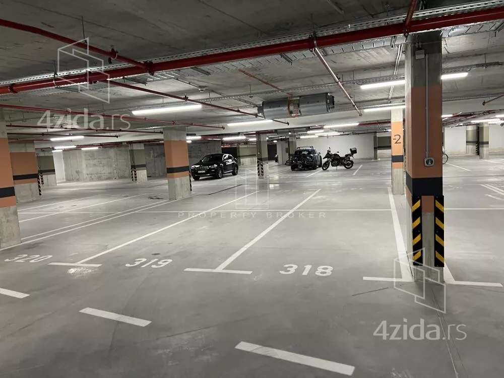 Garaža | 4zida