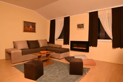 Pavla Vuisića | 4zida.rs