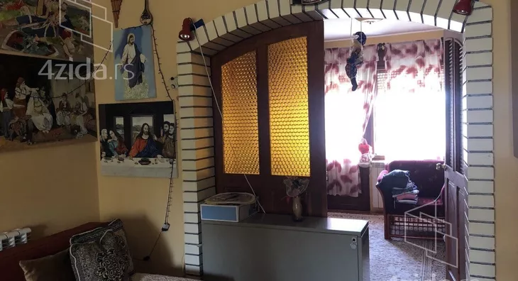 4-etažna kuća | 4zida