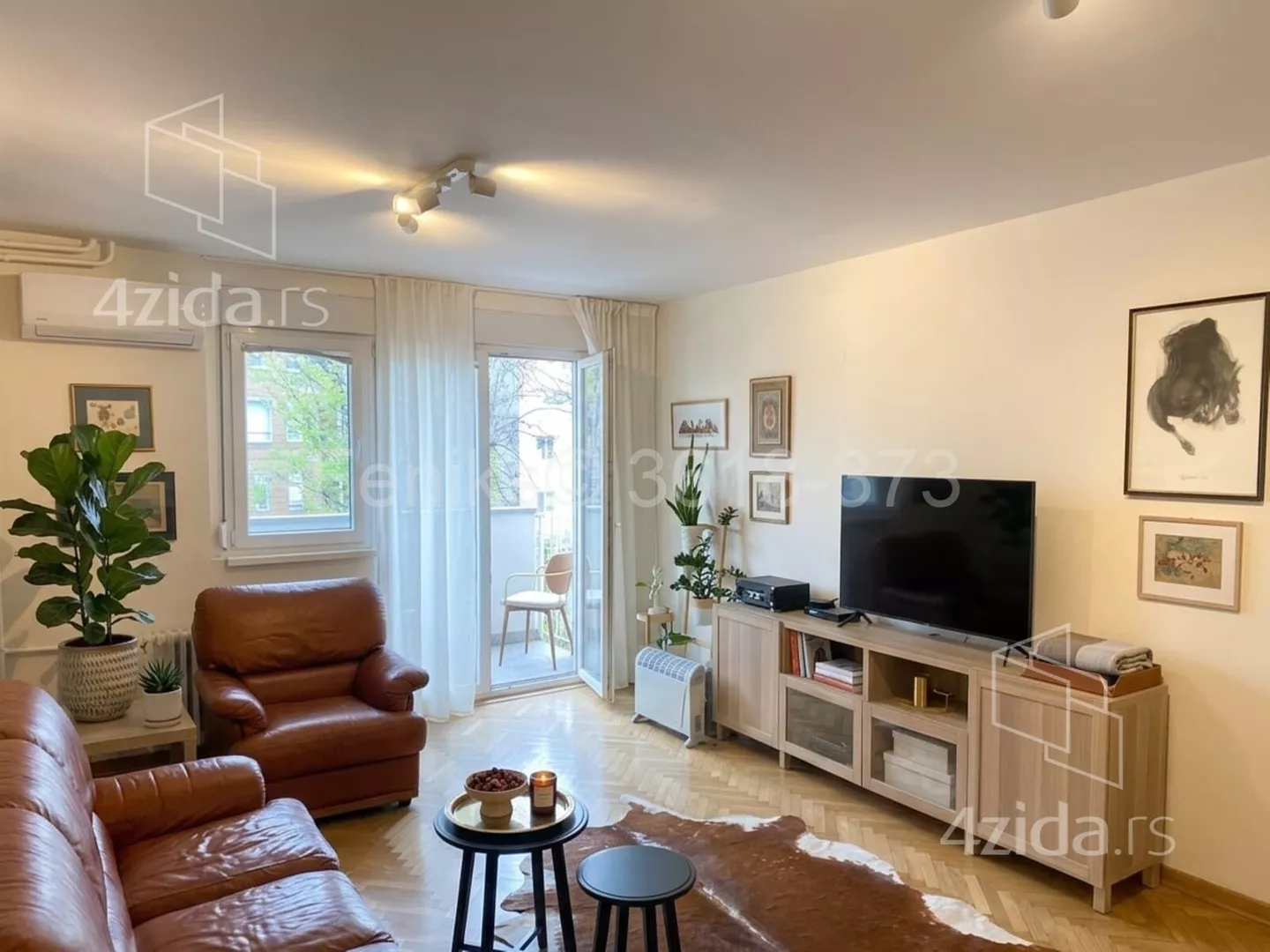 Troiposoban stan | 4zida