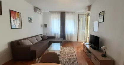 Klare Cetkin | 4zida.rs