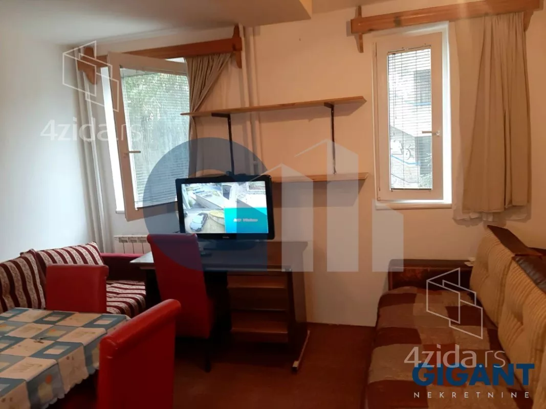 Garsonjera | 4zida