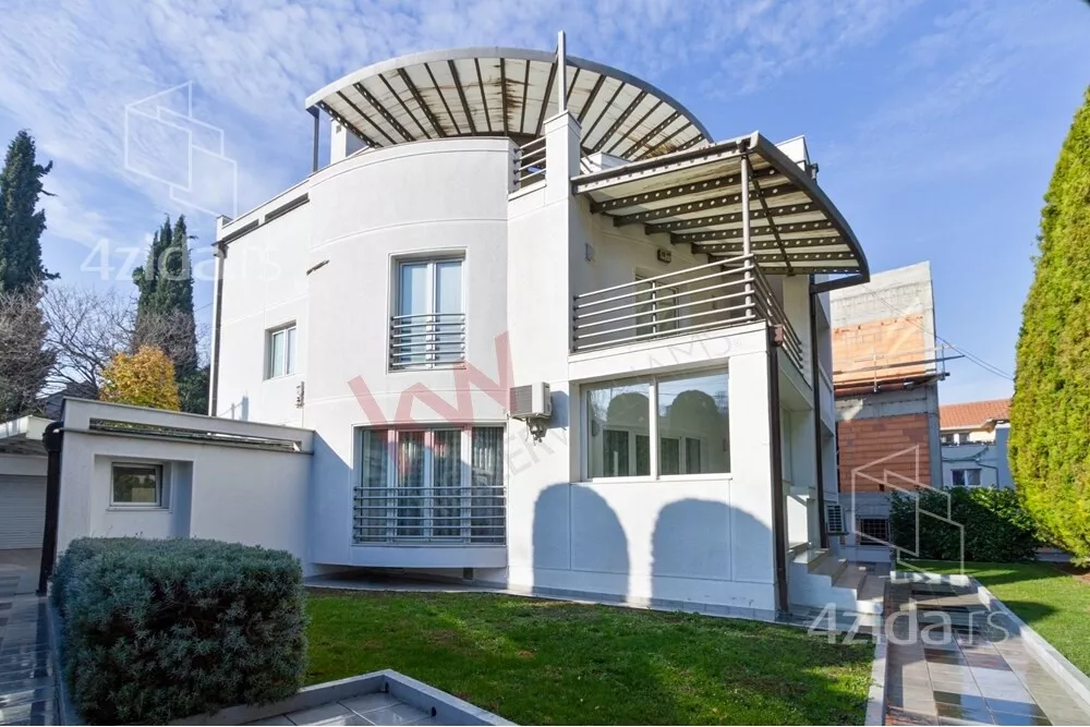 4-etažna kuća | 4zida