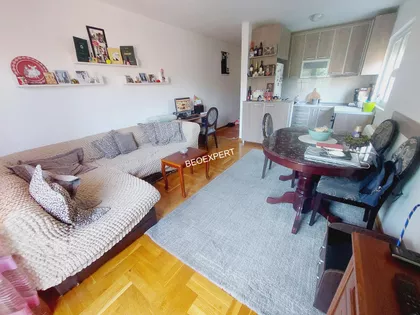 Marička 37 | 4zida.rs