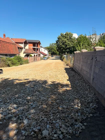 Mitrovdanska | 4zida.rs