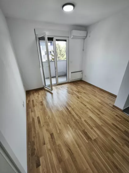 Oslobođenja | 4zida.rs