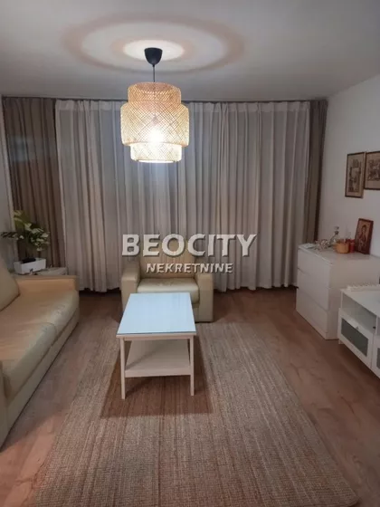 Podgorička | 4zida.rs