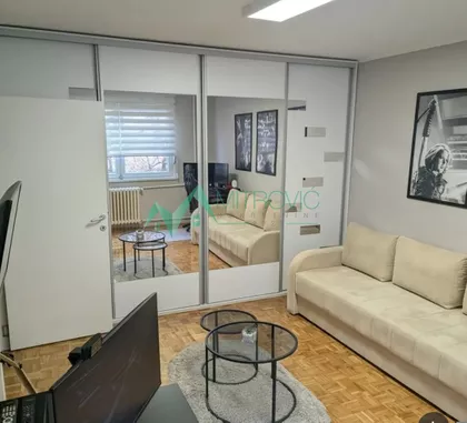 Stara Detelinara | 4zida.rs