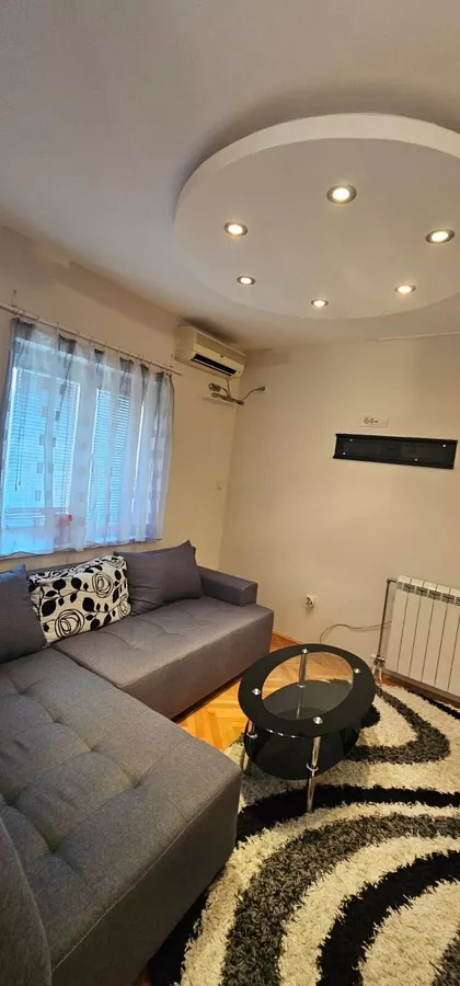 Podujevska 11 | 4zida.rs