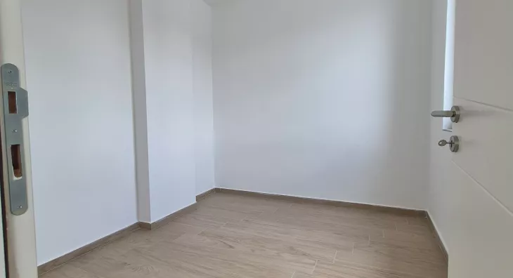 Šestosoban stan | 4zida