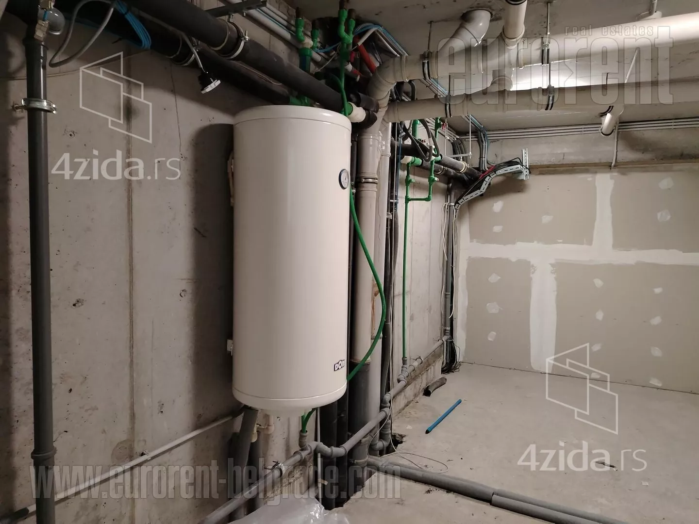 Poslovni prostor | 4zida