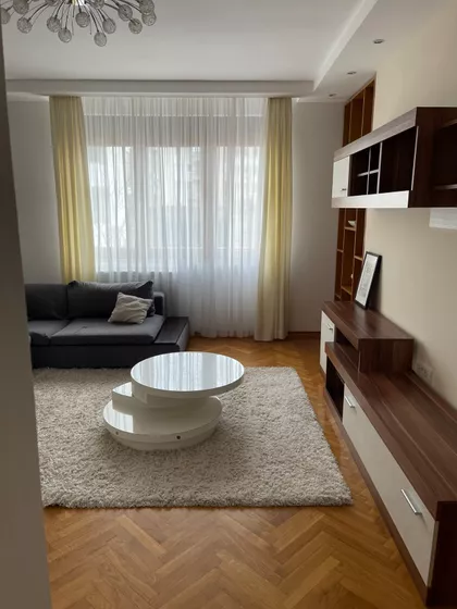 Kosančić Ivana | 4zida.rs