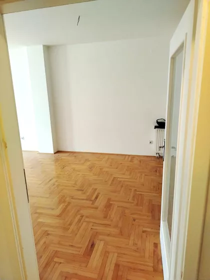 Branka Krsmanovića 10 | 4zida.rs