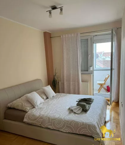 NOVOSADSKOG SAJMA | 4zida.rs