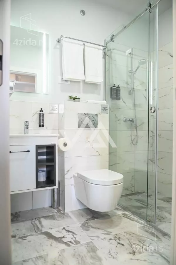 Osmosoban stan | 4zida