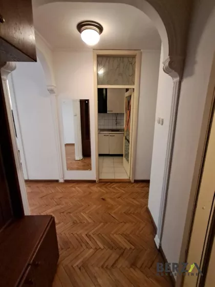 Železnička stanica | 4zida.rs