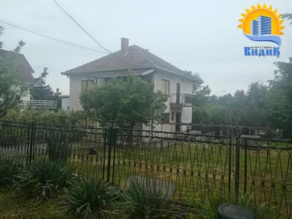 Jovana Milićevića | 4zida.rs