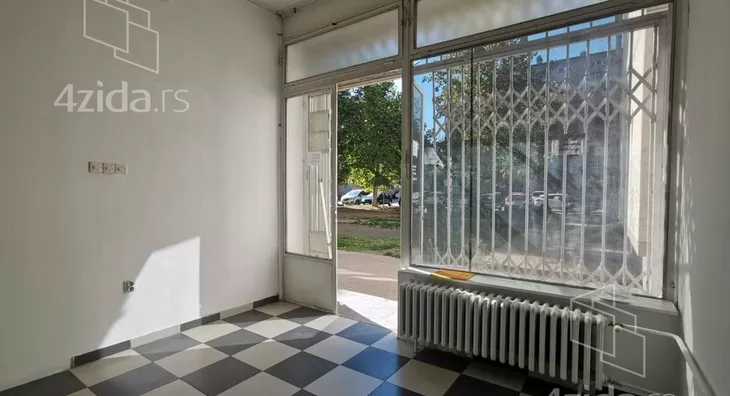 Poslovni prostor | 4zida