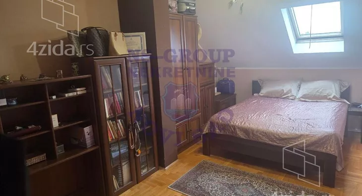 Petosoban stan | 4zida