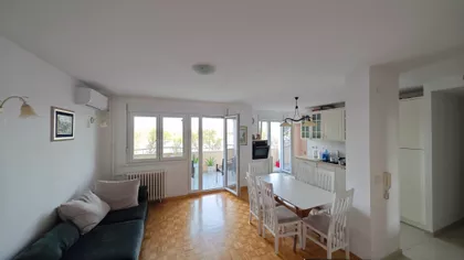 Kej Oslobođenja 7 | 4zida.rs