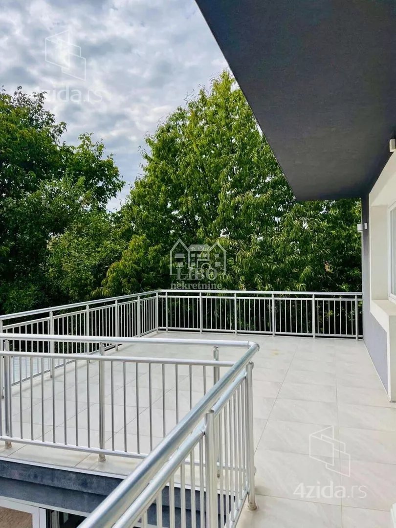 Ugostiteljski objekat | 4zida