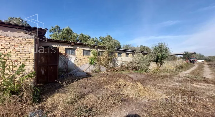 Poslovna zgrada | 4zida