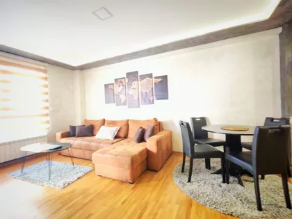 Miladina Pećinara | 4zida.rs