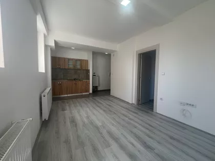 Trijangla | 4zida.rs