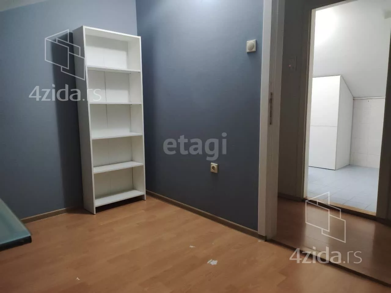 Četvoroiposoban stan | 4zida