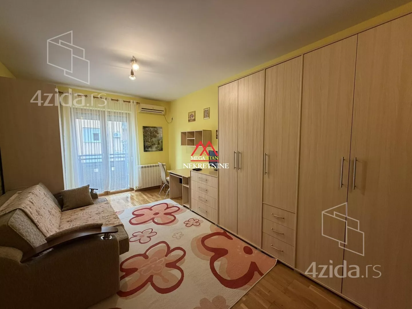 Garsonjera | 4zida
