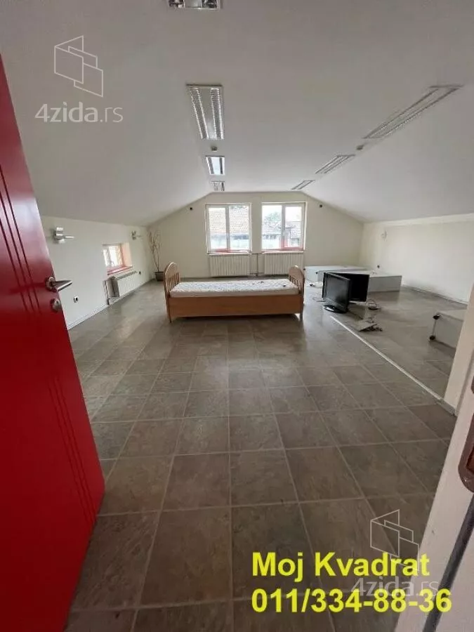 Poslovni prostor | 4zida