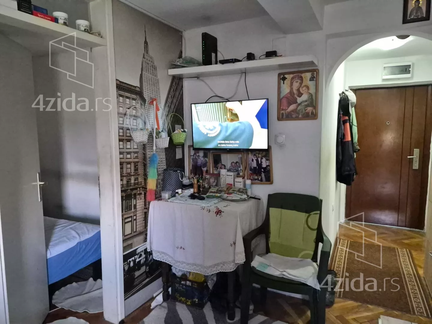 Jednoiposoban stan | 4zida