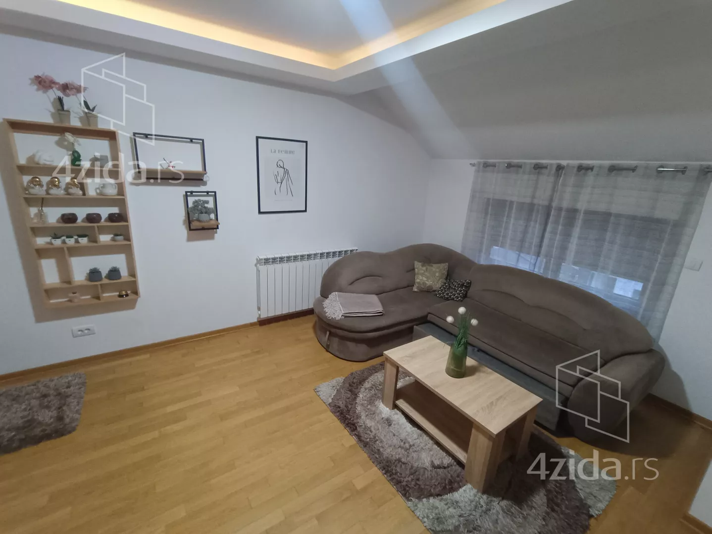 Četvorosoban stan | 4zida