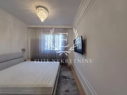 Kalenić pijaca | 4zida.rs