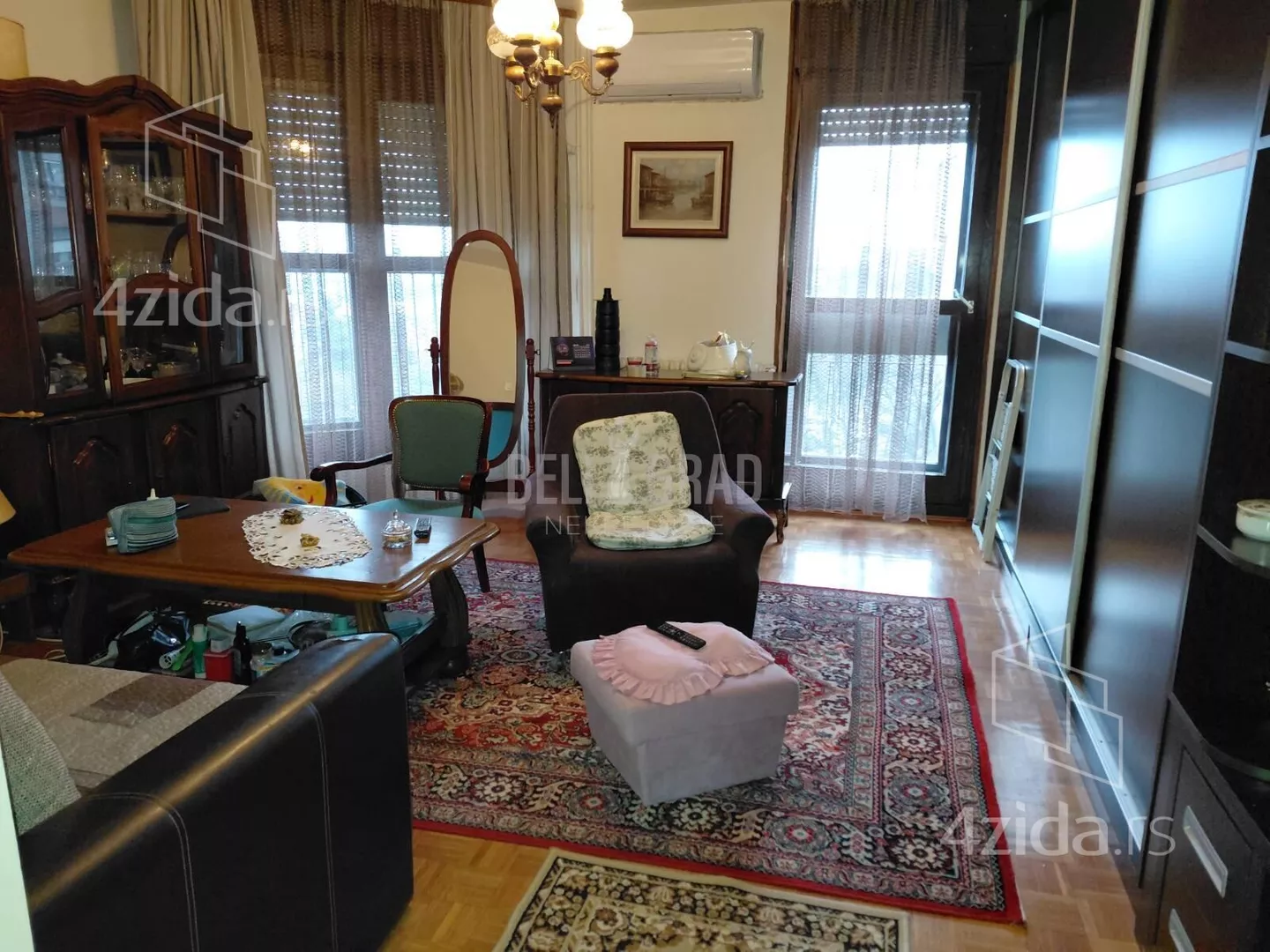 Troiposoban stan | 4zida