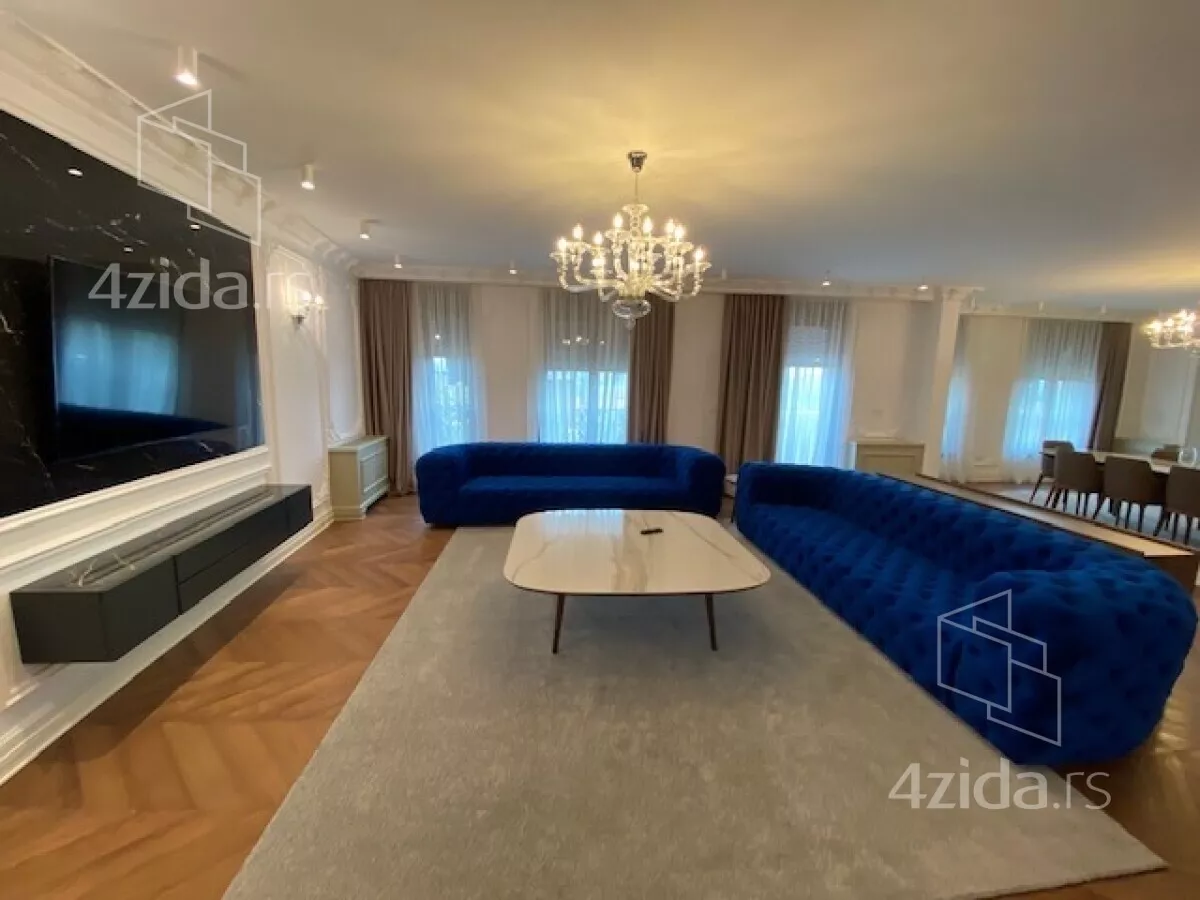 Petosoban stan | 4zida