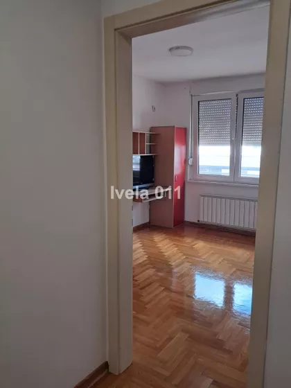 Mate Miloševića | 4zida.rs