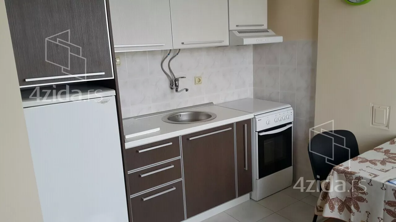 Garsonjera | 4zida
