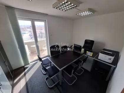 Centar preko Lepenice | 4zida.rs