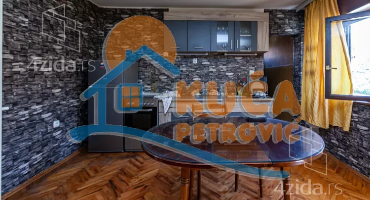 3-etažna kuća | 4zida